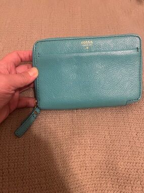 Fossil Tiffany Aqua Teal Zip Around Leather Wallet Card Holder Purse Case Medium